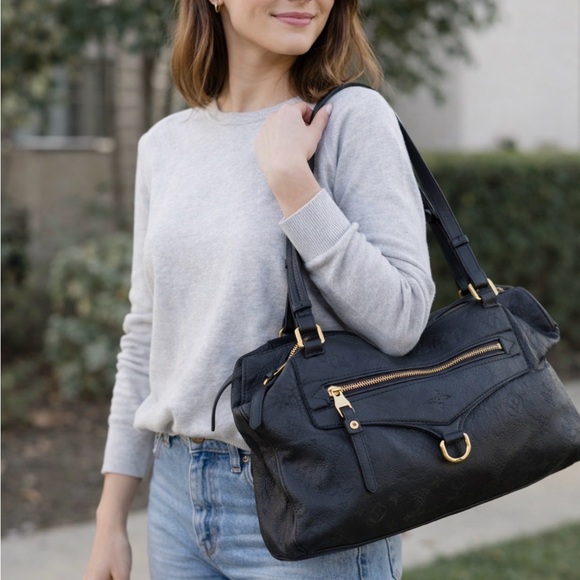 Louis Vuitton Mahina, leather solar PM - Picture 9 of 9